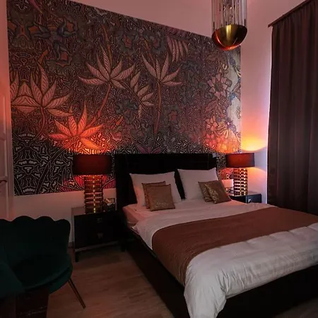 Apartament Luxury With Sauna And Jacuzzi Budapesta