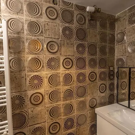 Luxury With Sauna And Jacuzzi Apartament *